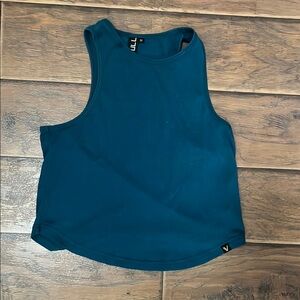 Vullsport dolphin tank